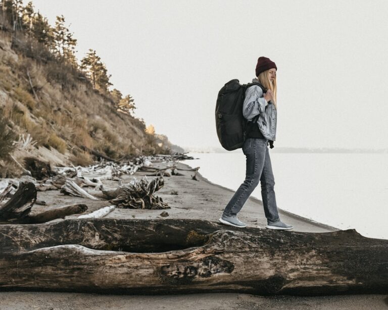 Tips for Selecting Durable and Stylish Travel Equipment